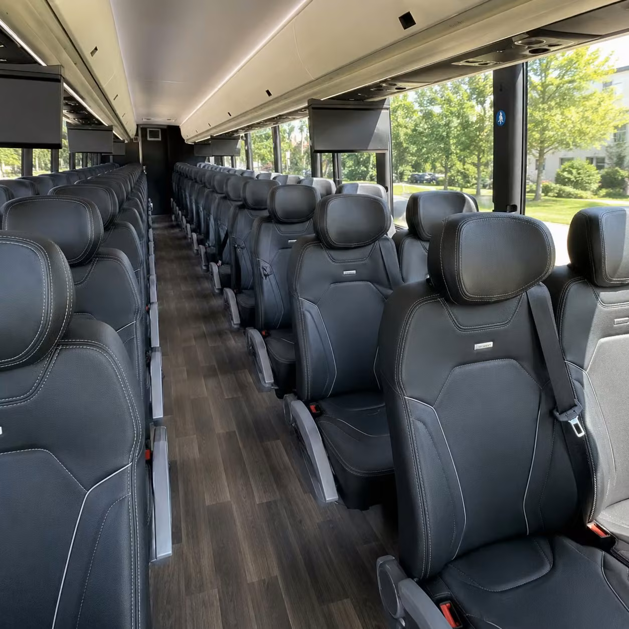 rochester charter bus